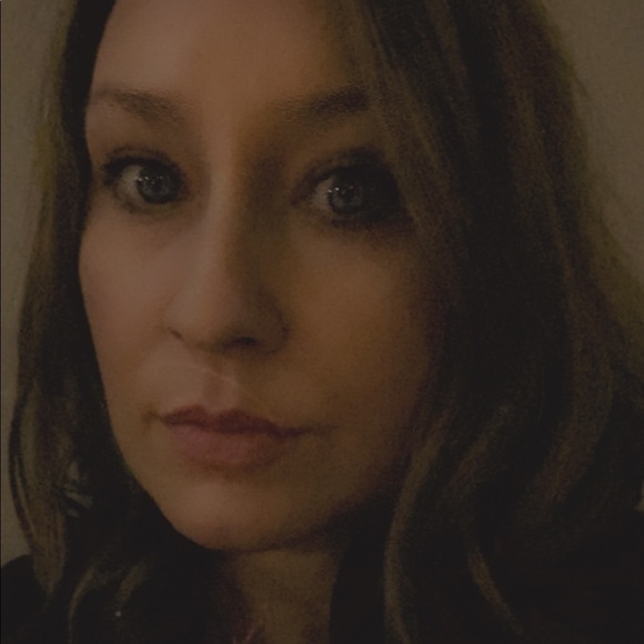 Meet your Posher, Kristin - Picture 1 of 1